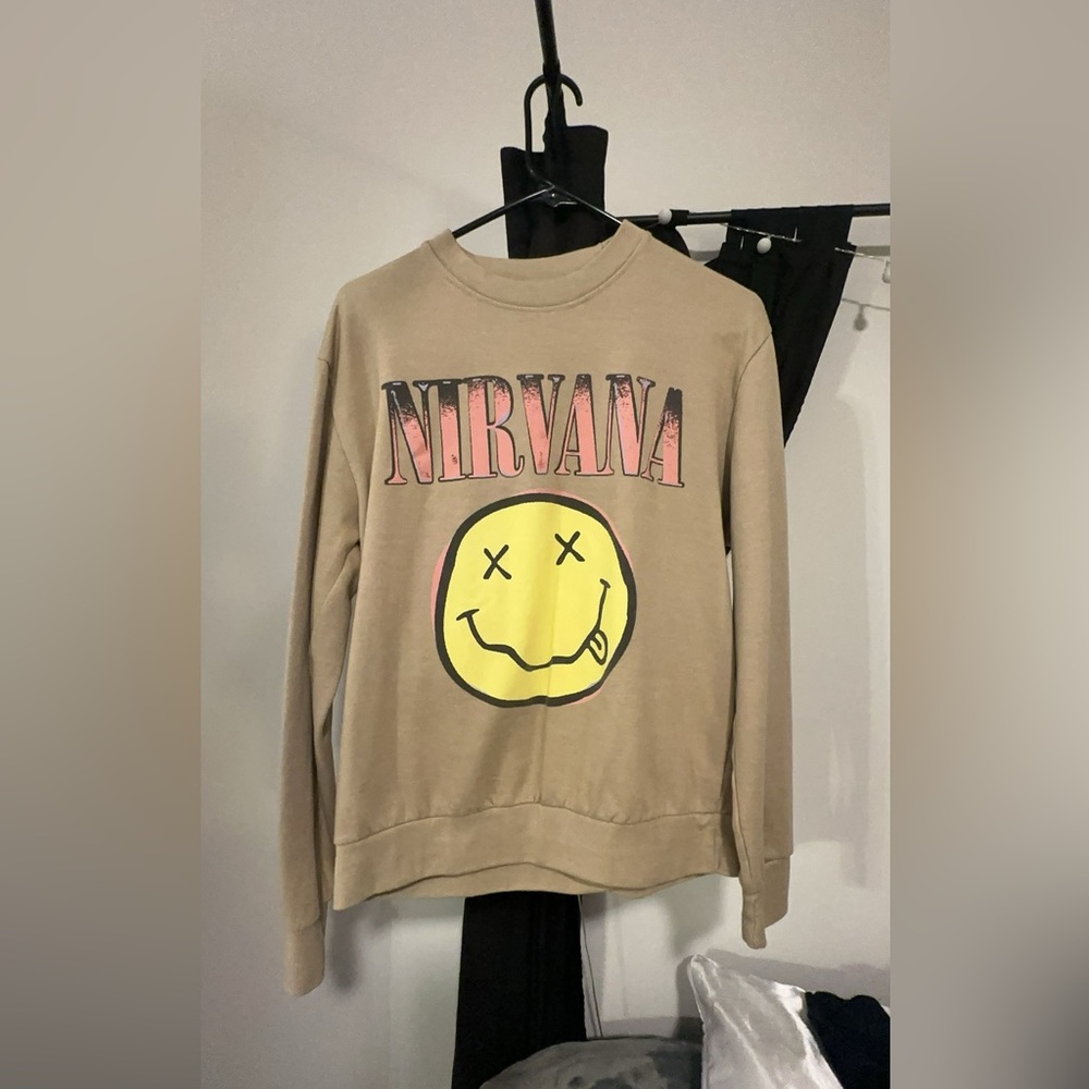 Nirvana Crewneck ❤️